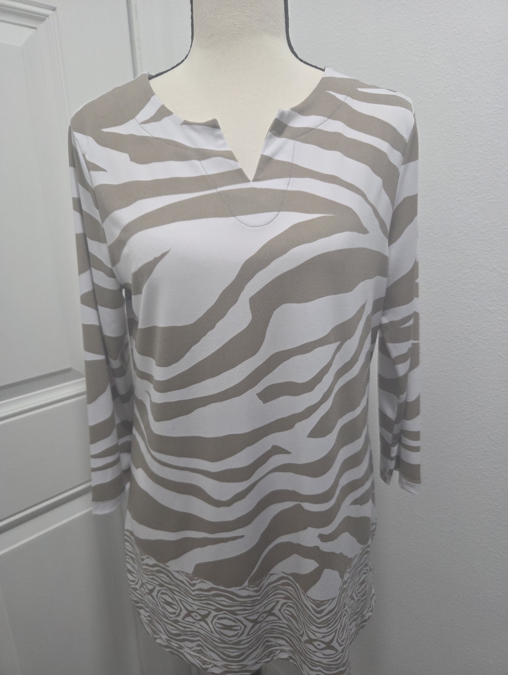 Chico's Cream and Beige Striped Tunic Top